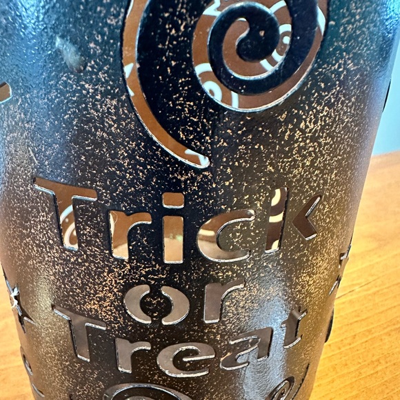 Metal Spiral Trick or Treat Tea Light Candle Holder Handle Home Decor Fall - Picture 2 of 5